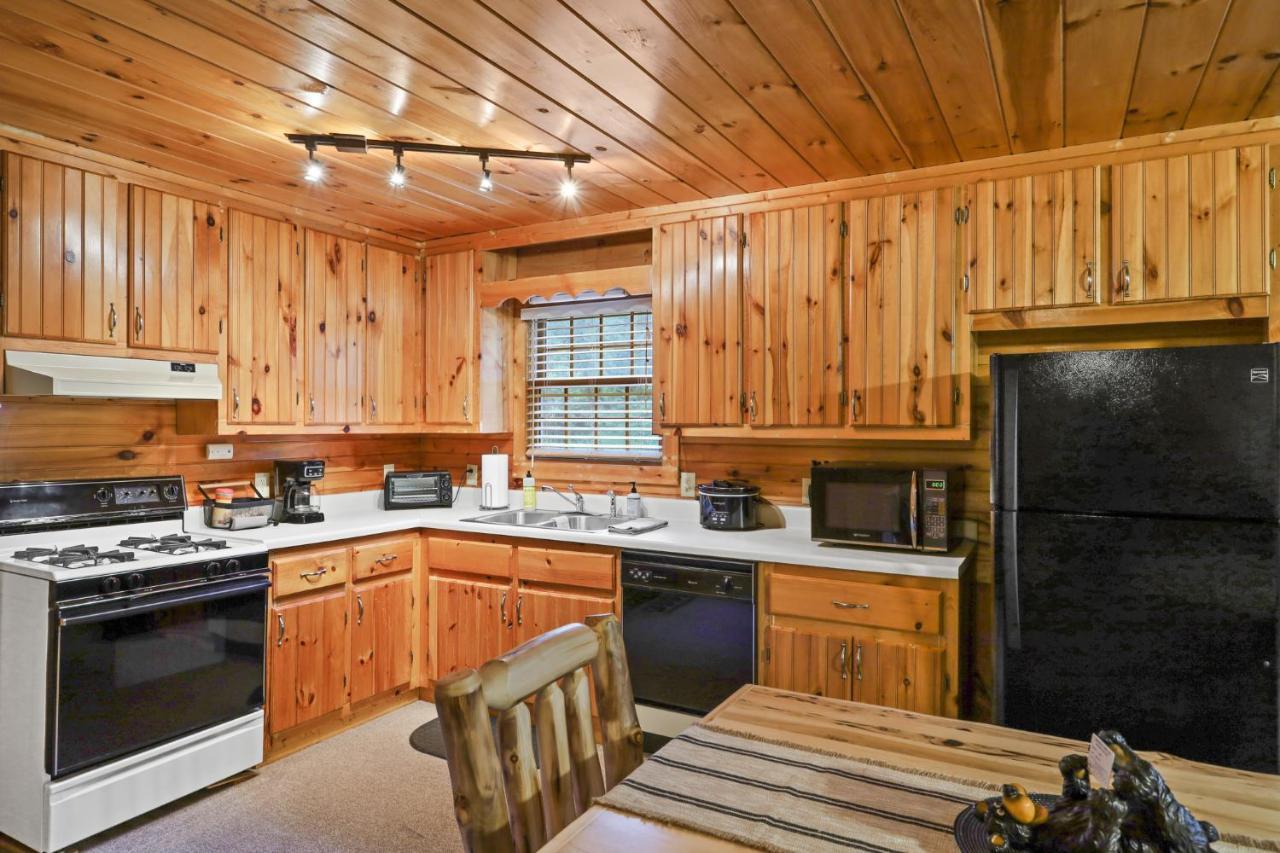 2 Separate Cabins Along A Peaceful Creek With Resort Amenities Ellijay Bagian luar foto
