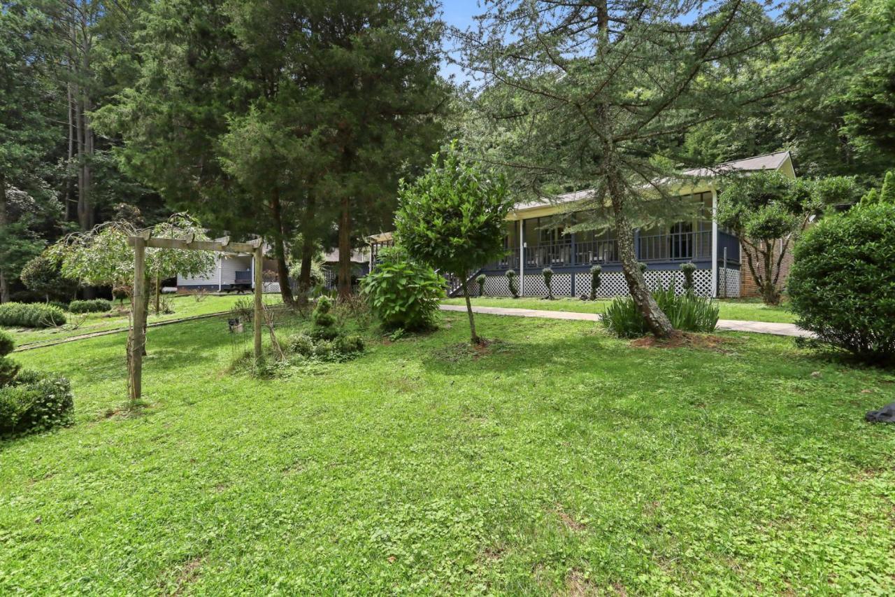 2 Separate Cabins Along A Peaceful Creek With Resort Amenities Ellijay Bagian luar foto