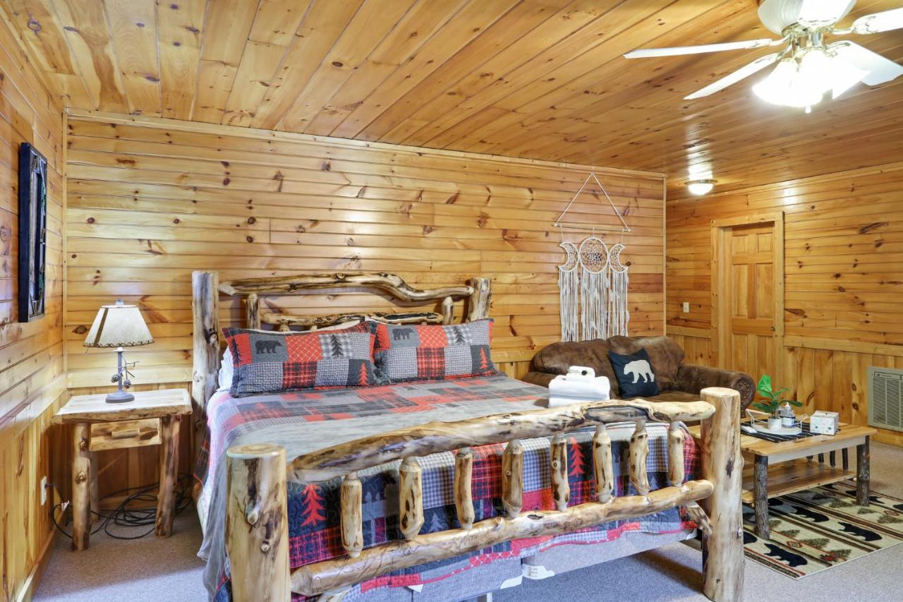2 Separate Cabins Along A Peaceful Creek With Resort Amenities Ellijay Bagian luar foto